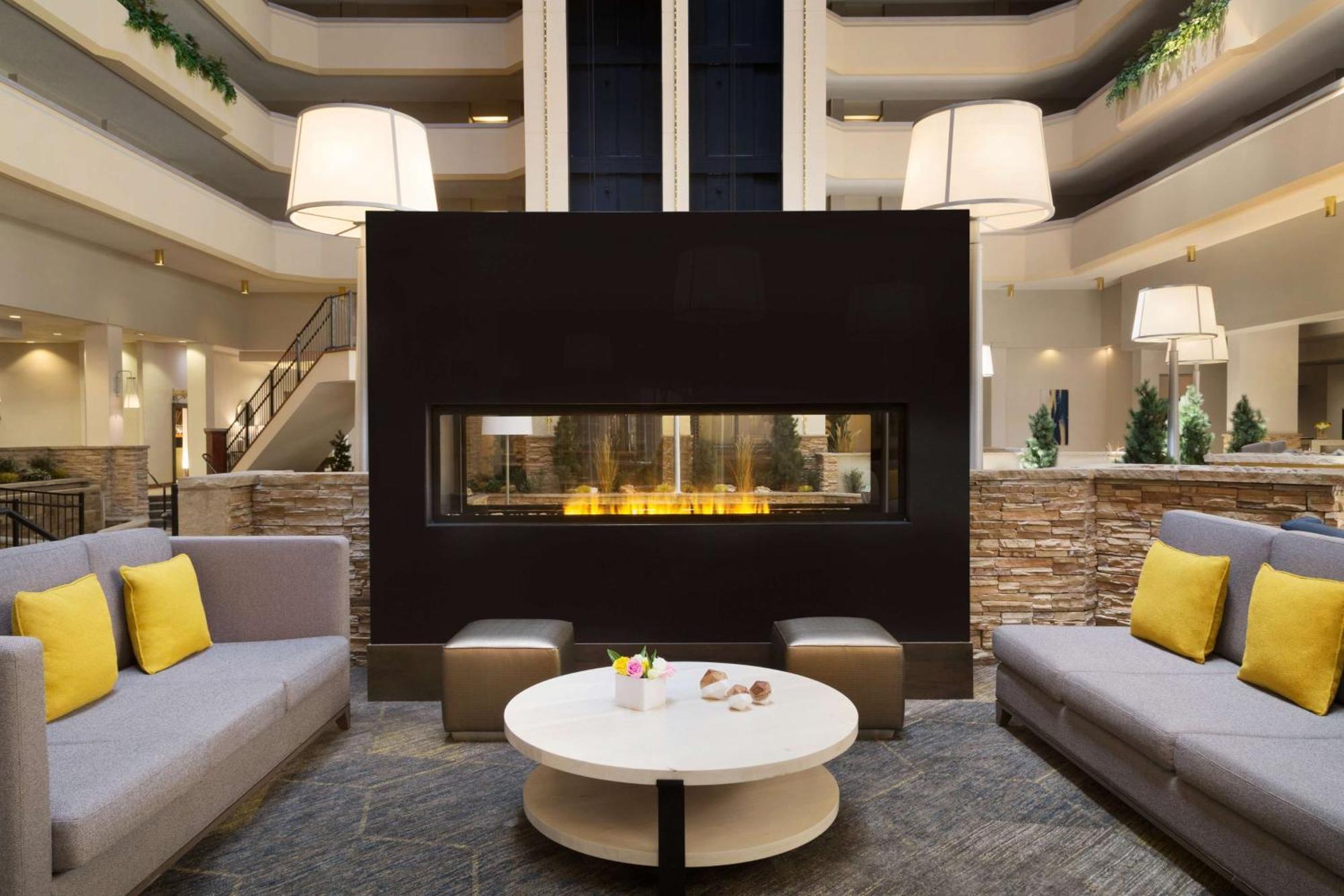 Hilton Fort Collins Exterior foto