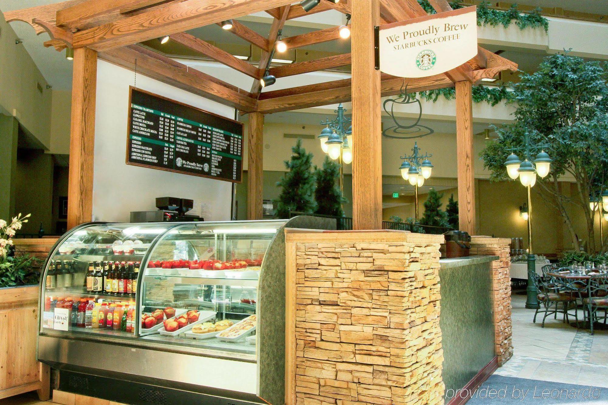 Hilton Fort Collins Restaurant foto